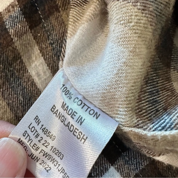 Free Plant men's size medium brown and tan button down flannel - Picture 3 of 4
